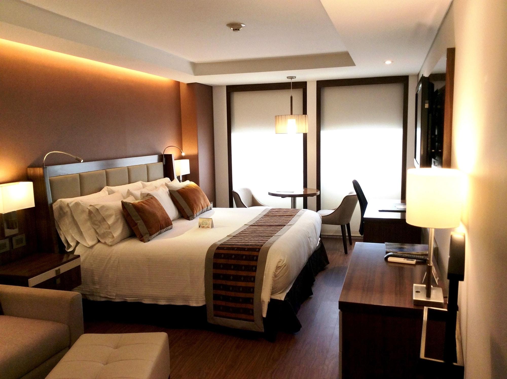 Hotel Dann Carlton Bogota Ngoại thất bức ảnh A room at the hotel