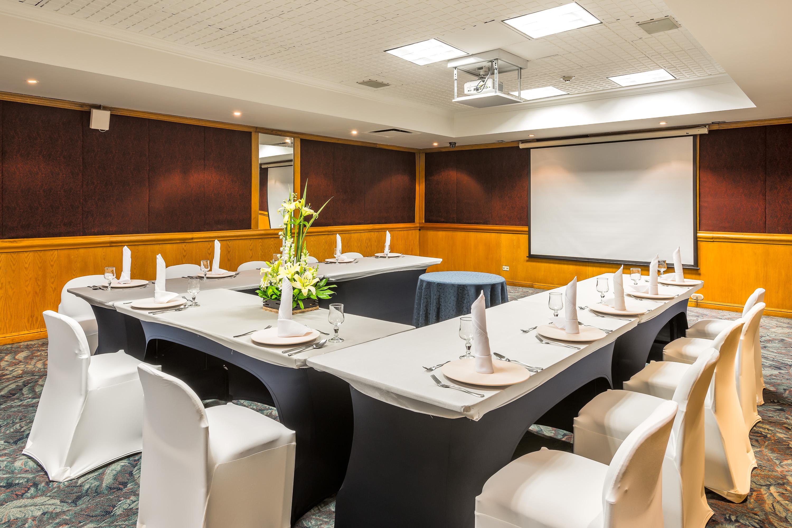 Hotel Dann Carlton Bogota Ngoại thất bức ảnh Meeting room