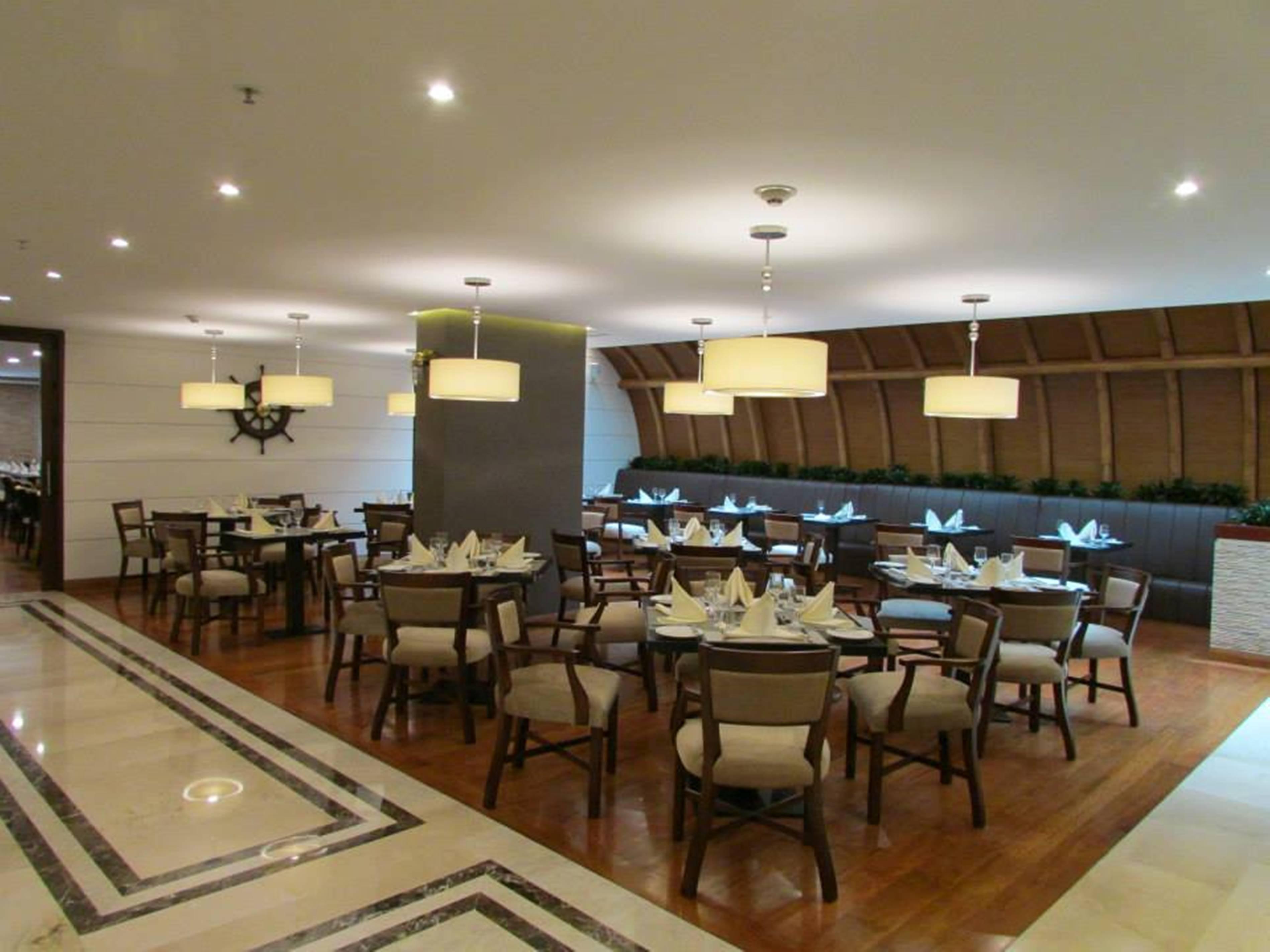 Hotel Dann Carlton Bogota Ngoại thất bức ảnh The restaurant