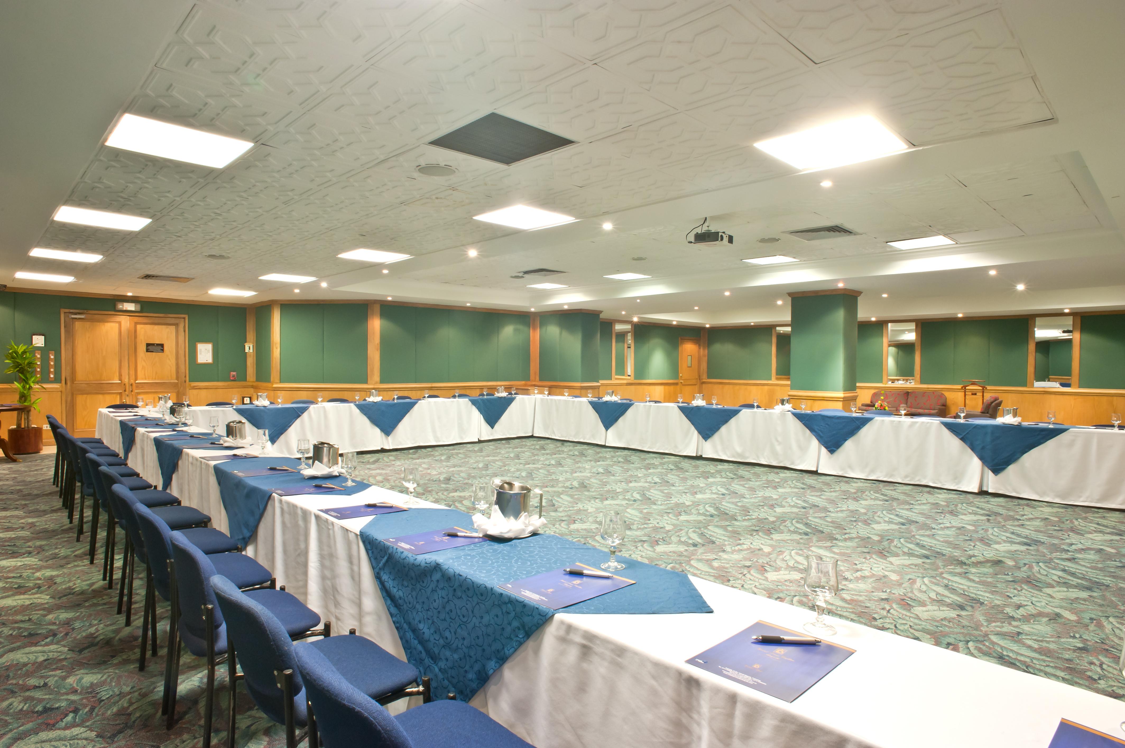 Hotel Dann Carlton Bogota Ngoại thất bức ảnh The conference room