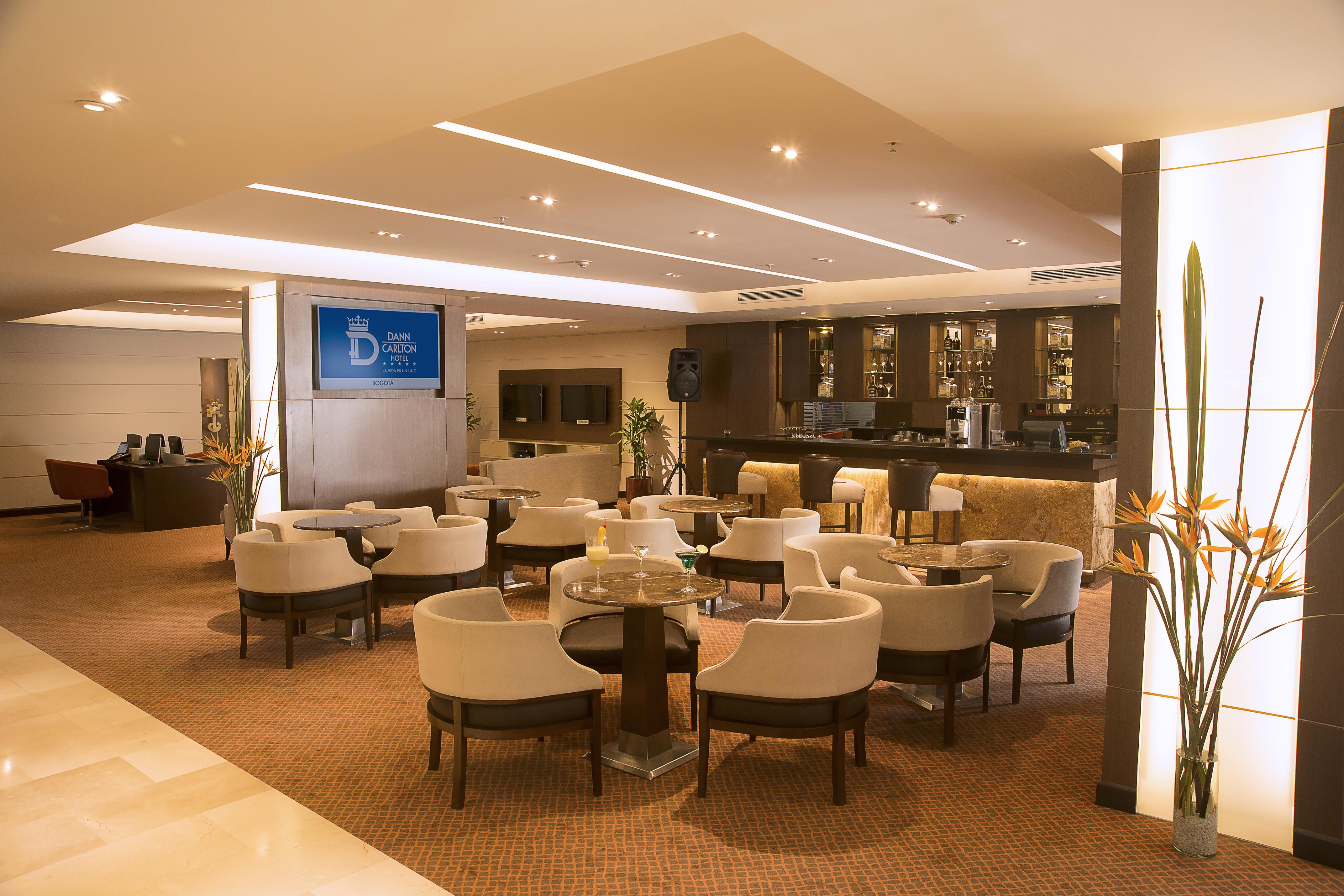 Hotel Dann Carlton Bogota Ngoại thất bức ảnh The Star Alliance Gold Lounge at Kuala Lumpur International Airport