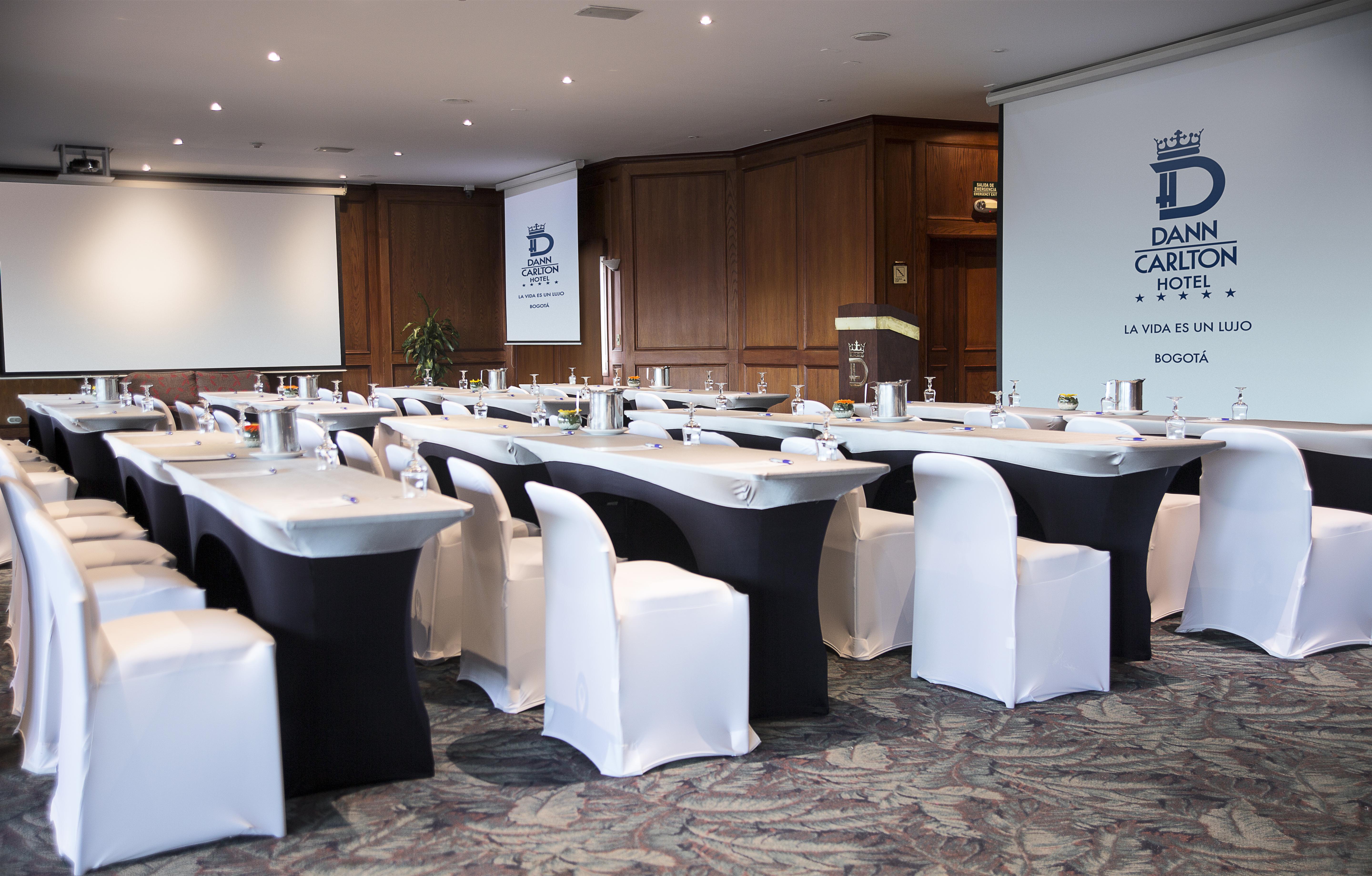 Hotel Dann Carlton Bogota Ngoại thất bức ảnh Meeting room