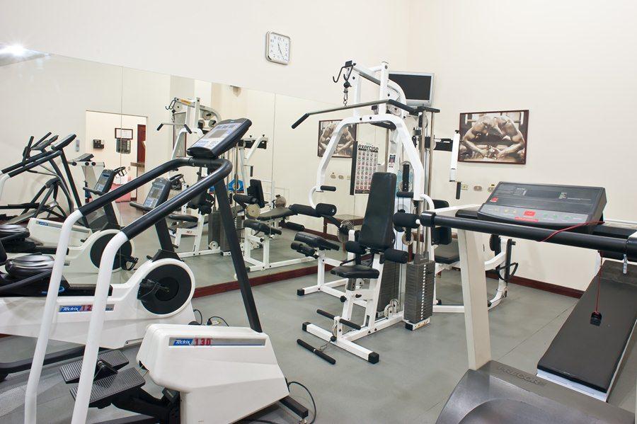 Hotel Dann Carlton Bogota Tiện nghi bức ảnh A typical gym