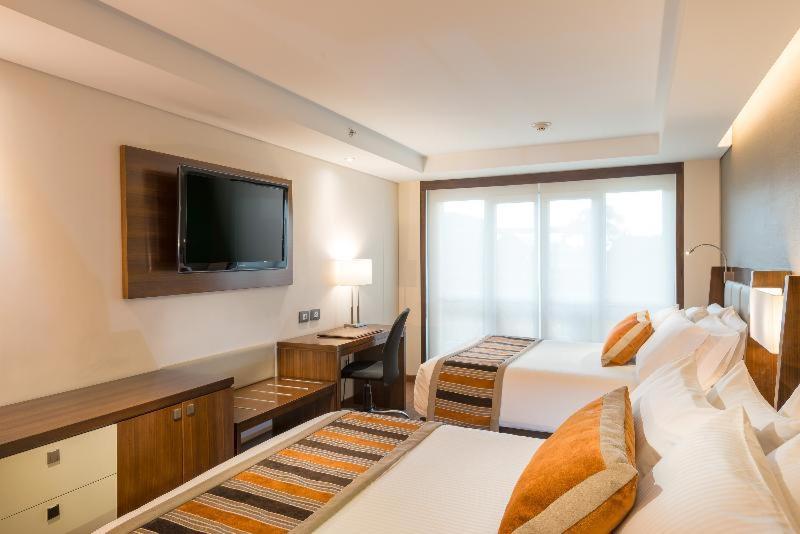 Hotel Dann Carlton Bogota Phòng bức ảnh A room at the hotel