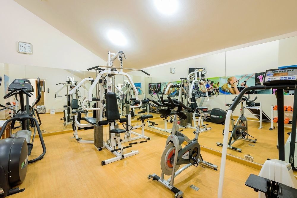 Hotel Dann Carlton Bogota Ngoại thất bức ảnh A gym in a hotel